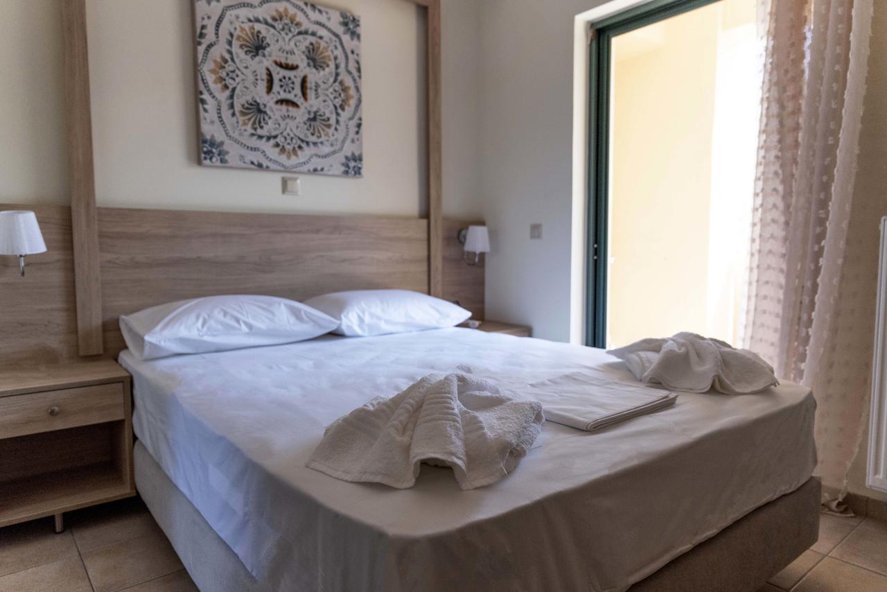 Plumi City Apartments Chania  Exterior photo