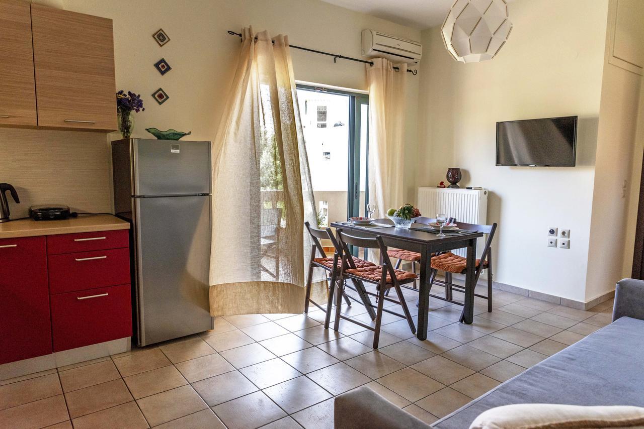 Plumi City Apartments Chania  Exterior photo